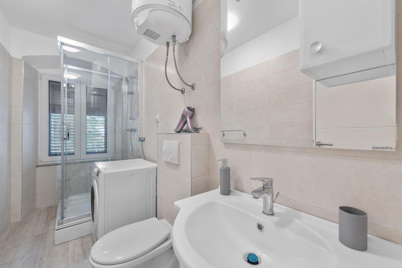 Pomerio Apartments Риека Экстерьер фото