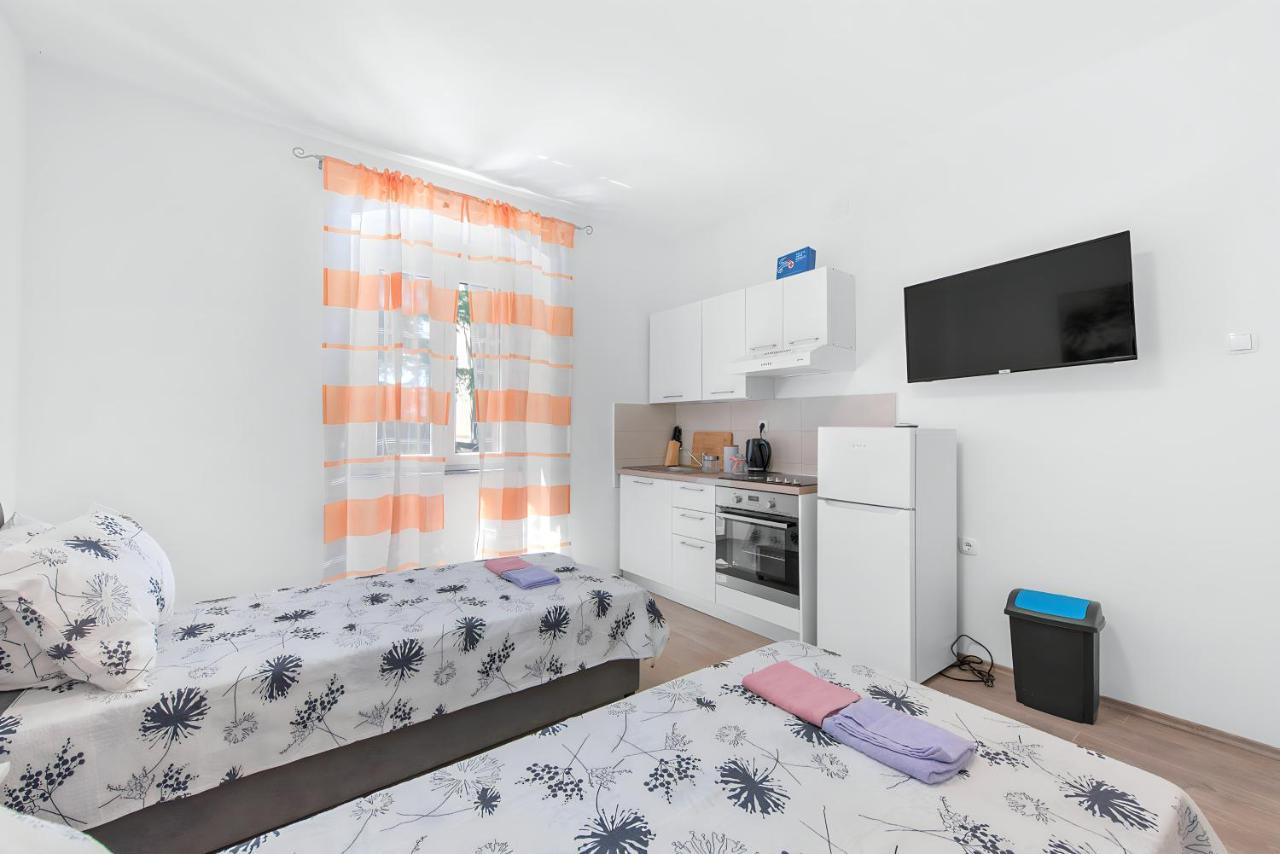 Pomerio Apartments Риека Экстерьер фото