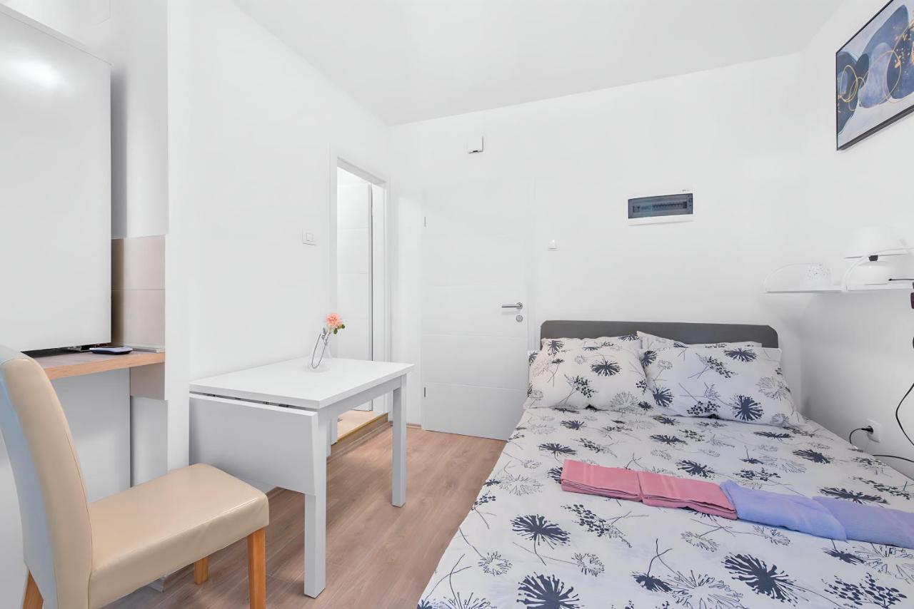 Pomerio Apartments Риека Экстерьер фото