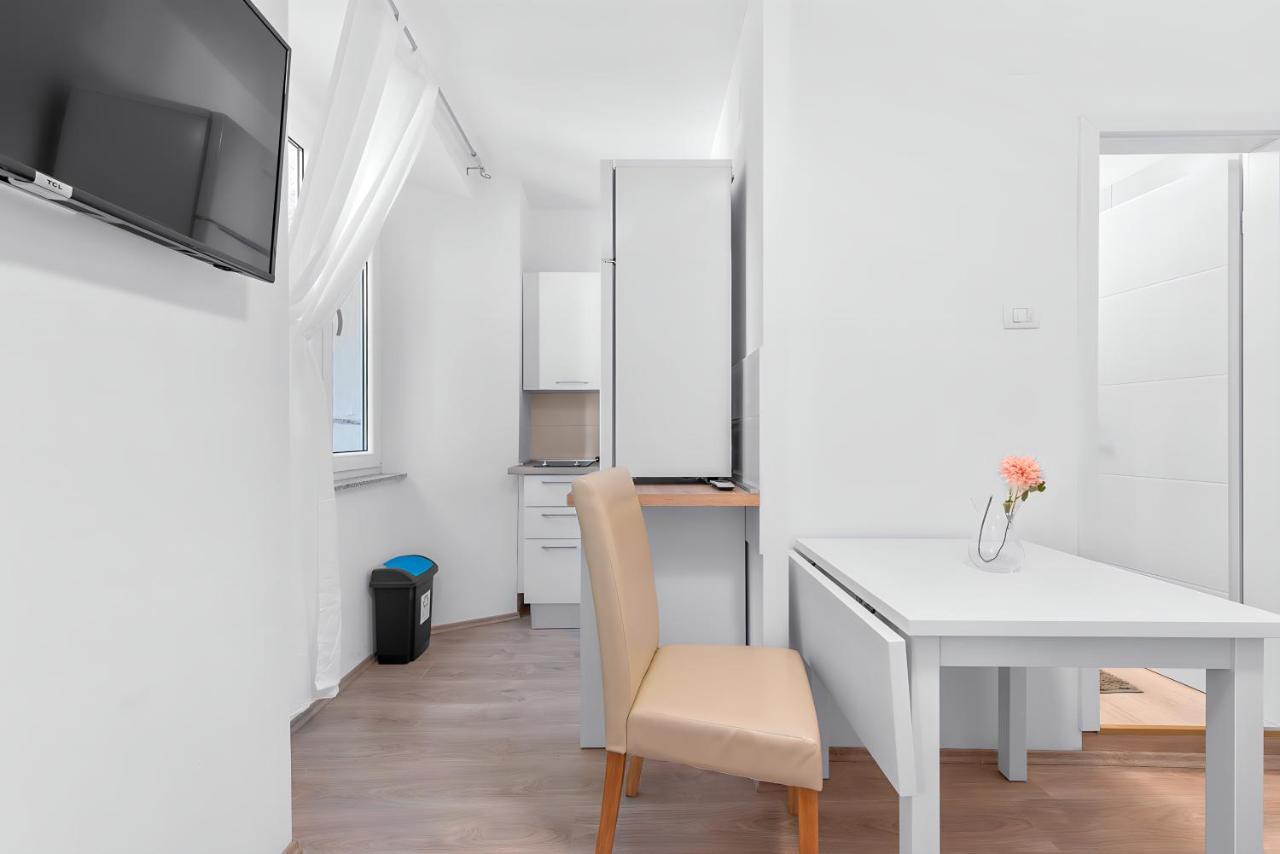 Pomerio Apartments Риека Экстерьер фото